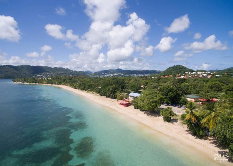 Maison Authentique A 300M De La Plage Sainte-Anne Bagian luar foto
