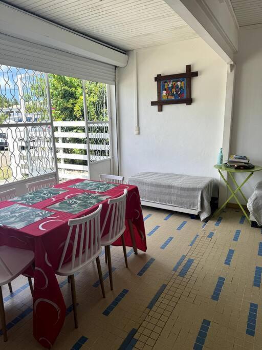 Maison Authentique A 300M De La Plage Sainte-Anne Bagian luar foto